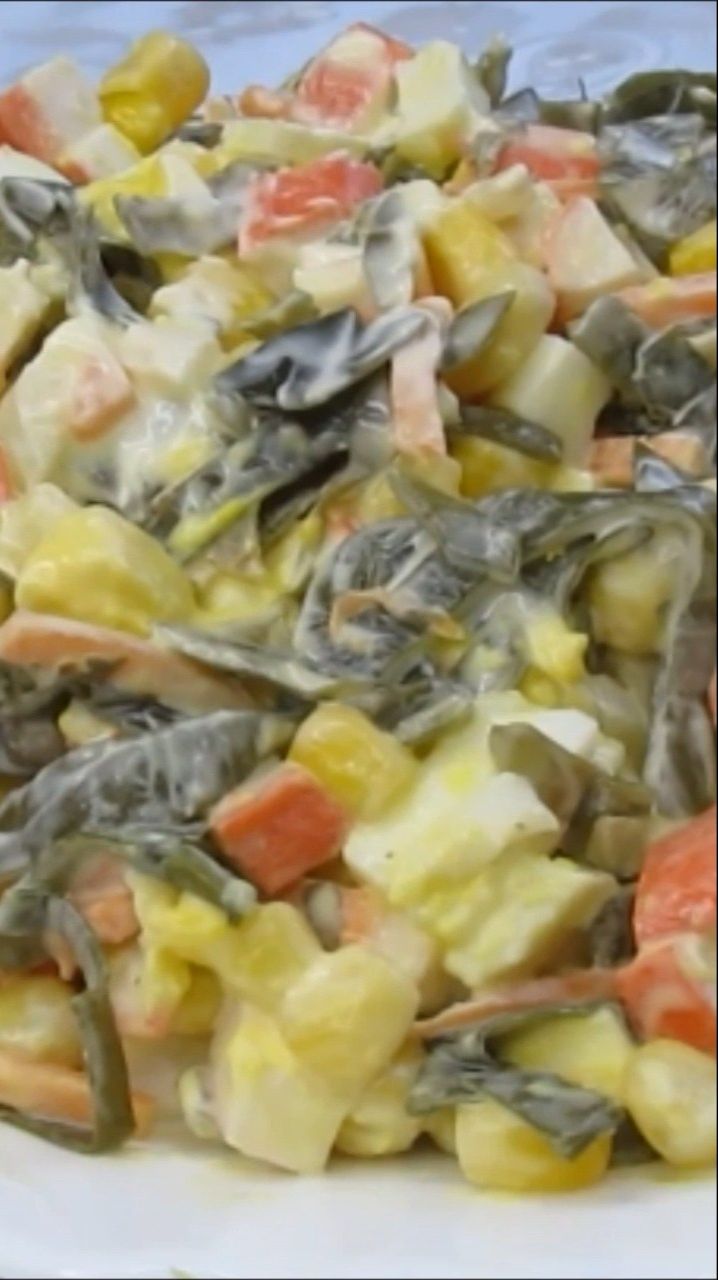 Самый полезный салат, немного необычный. Теперь он один из любимых. Сочетание всего идеально!