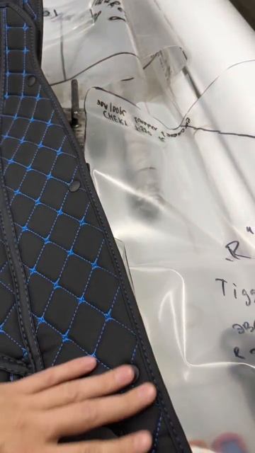 Комплект ковров на автомобиль Chery Tiggo 7L.