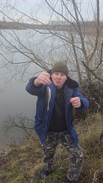 Как правильно нужно делать фото пойманой рыбы.