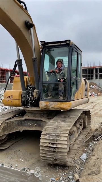 Слишком трудно продвигаться вперед #трудности #строительство #пессимизм