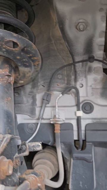 Состояние автомобиля Мазда6 до пескоструйной зачистки.