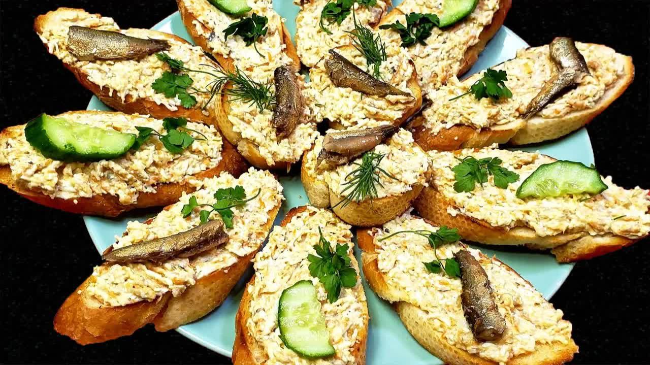 Еврейская намазка на бутерброды. Сытно, быстро, просто и вкусно. ВЫРУЧИТ В ЛЮБОЙ СИТУАЦИИ.