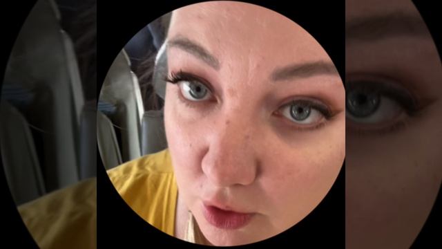 Сели в самолет