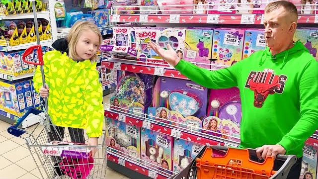 СОФУНЬЯ ШАЛУНЬЯ - ПАПА ПРОТИВ МАМЫ. НА ВЫХОДНЫХ.