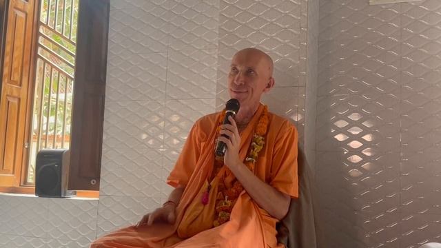 (06.03.26) Изучать священные писания нужно постепенно (Пури)