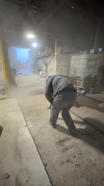 Паколь монолит, очистка основания