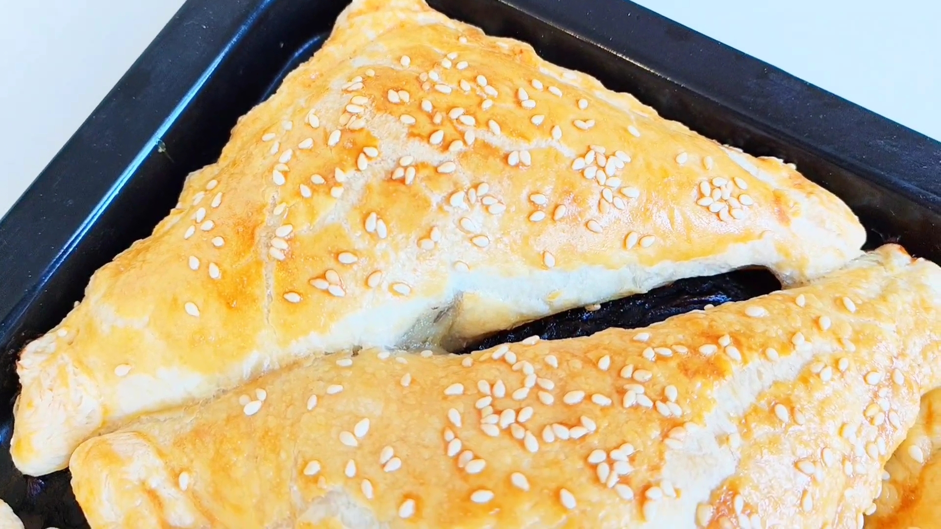 Ленивая самса из фарша и слоёного теста в духовке🔥