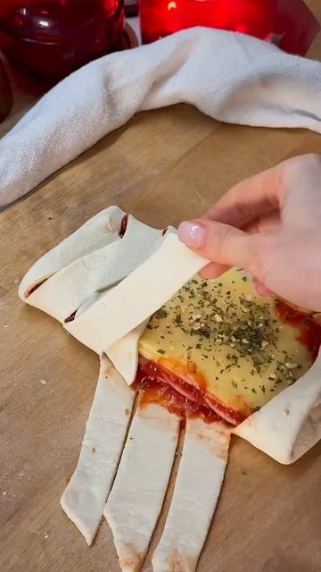 Плетенка с ветчиной с сыром🥧