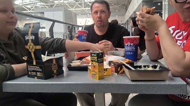 VLOG | МУКБАНГ по семейному