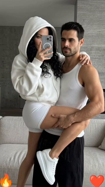 Лучшие промпты для нейросетей + инструкция и мой канал   — в шапке профиля!