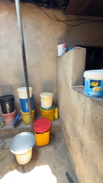 ЗАХОДИМ В ХАТУ К ЗАНЗИБАРЦАМ