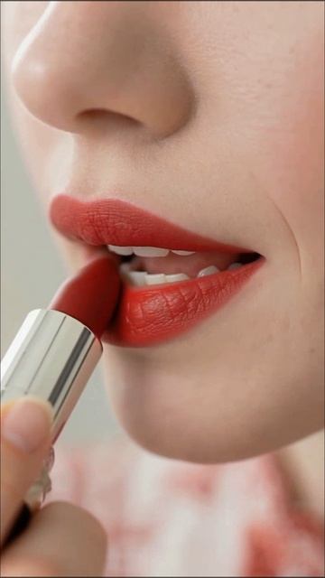 AI-ролик для бренда косметики