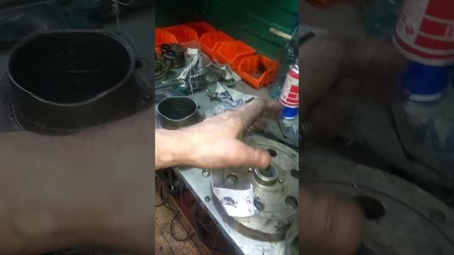 продолжение сборки двигателя 3 ночь