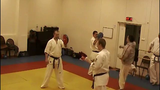 Маваши гери дзёдан - Jodan Mawashi Geri