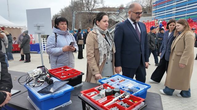 Образование - инвестиция в будущее.