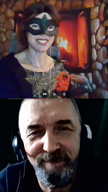 Скоморох и Боярин: читает мысли или гадает по маске?