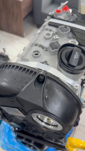 В наличии двигатель CDA