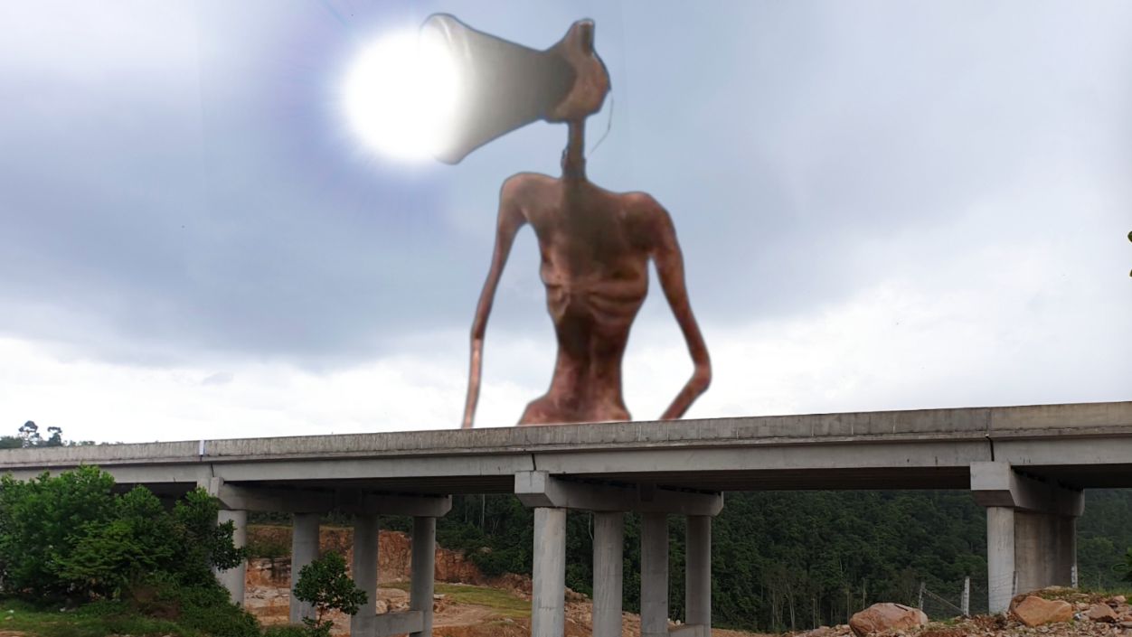 Софья и Сиреноголовый в новой Серии