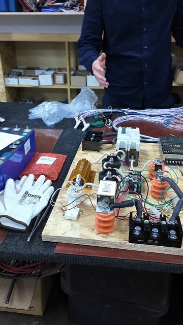 мир батарей