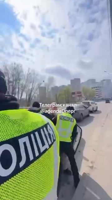 У мужика 3-группа инвалидности, а они его пакуют.