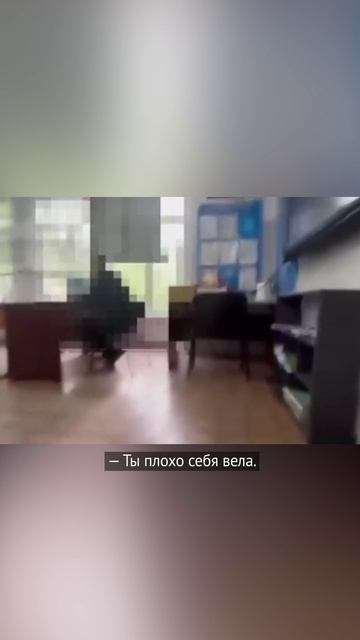 Ученик едва не пнул учителя в бишкекской школе!
