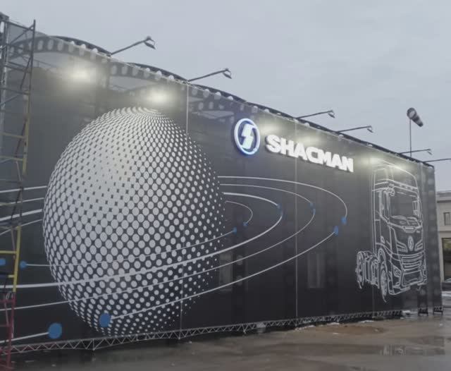 Наружное рекламное оформление для брендов