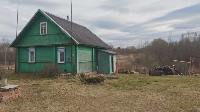 Уй МЕБЕЛИ билан сотилади, 30 соток, катта ХОВУЗ, Беларусь чегараси.