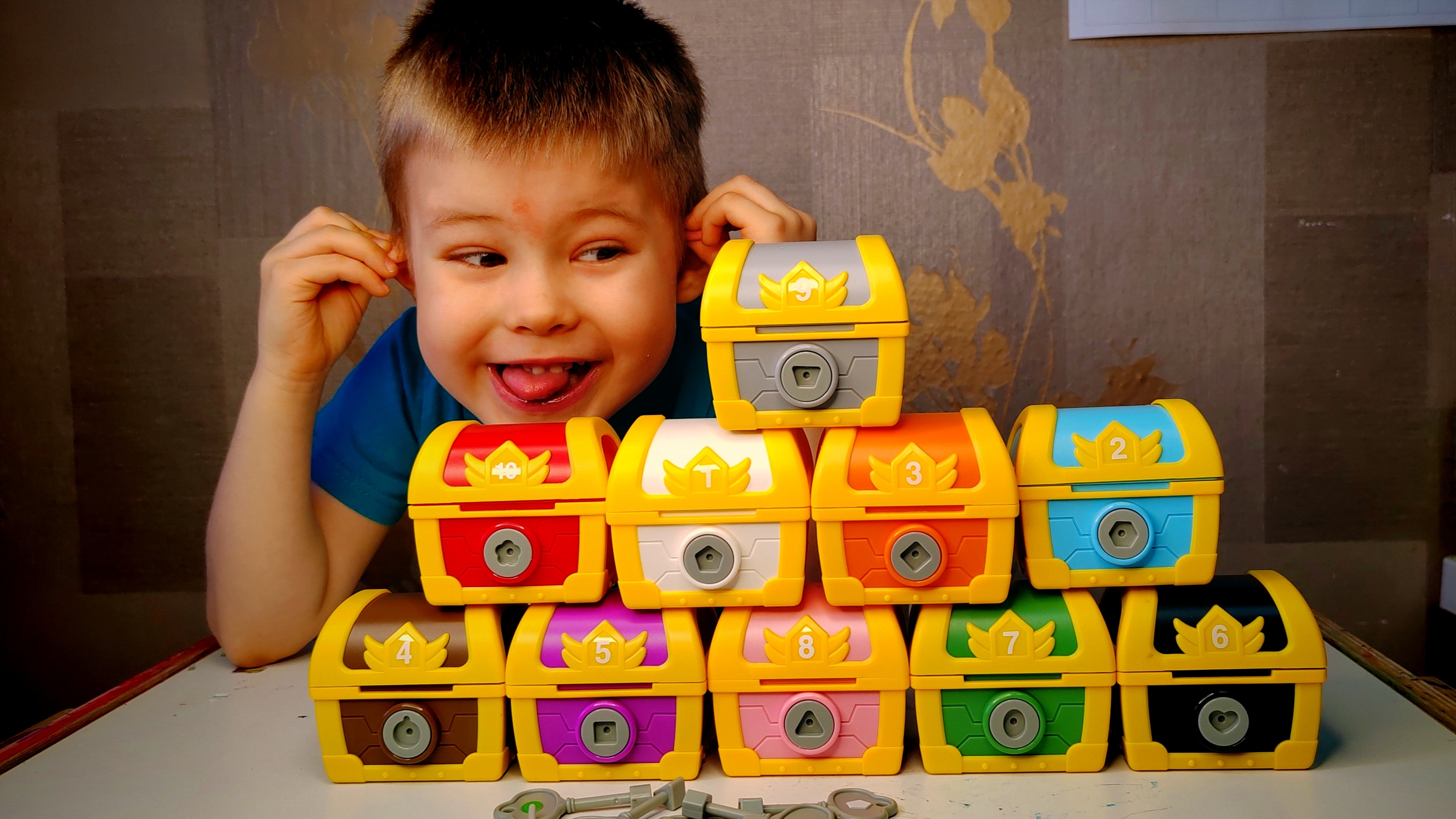 ВОЛШЕБНЫЕ СУНДУКИ😍 ФЕРМЕРСКИЕ ЖИВОТНЫЕ.🐐🐷 РАСПАКОВКА И ОБЗОР