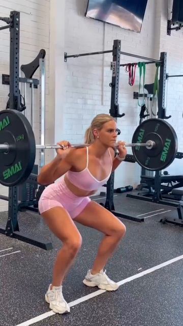 Шейна Джек в новом видео с тренировки 💖💅🏼