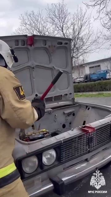 Команда ГУ МЧС России принимает участие в соревнованиях по ликвидации последствий ДТП  #shorts