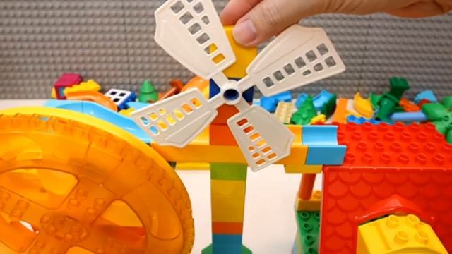 Залипательное видео для детей. Играем с конструктором изучаем все. #дети #видеодлядетей