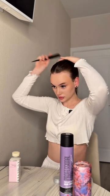 Как зачесать чёлку в хвост✨