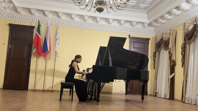 Насирова Розалия Лист «Грезы любви», Трансцендентный этюд «Воспоминание»