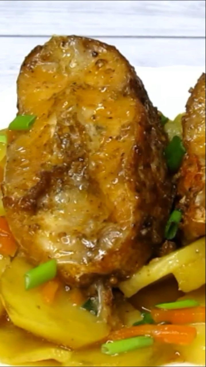 Готовлю рыбу сразу с гарниром, не жарю и не Признаюсь, такой обед или ужин для меня  лучший.