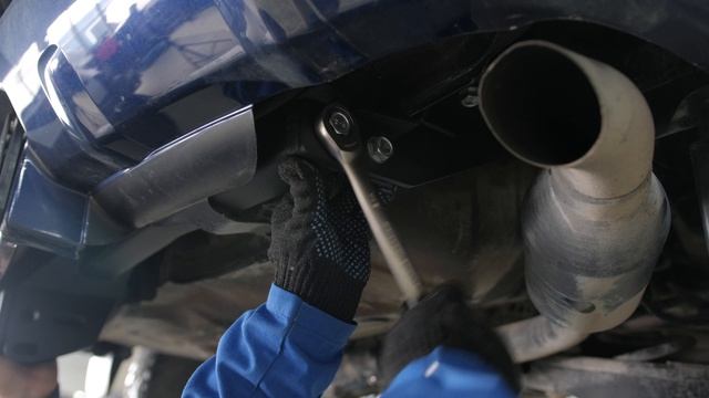 Установка фаркопа для Toyota RAV4 2008-2013