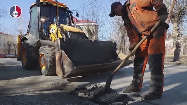 Дорожно-коммунальная служба приступила к ямочному ремонту