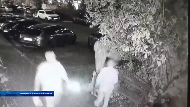 Полицейские раскрыли мошенническую схему, жертвой которой стала 83-летняя пенсионерка