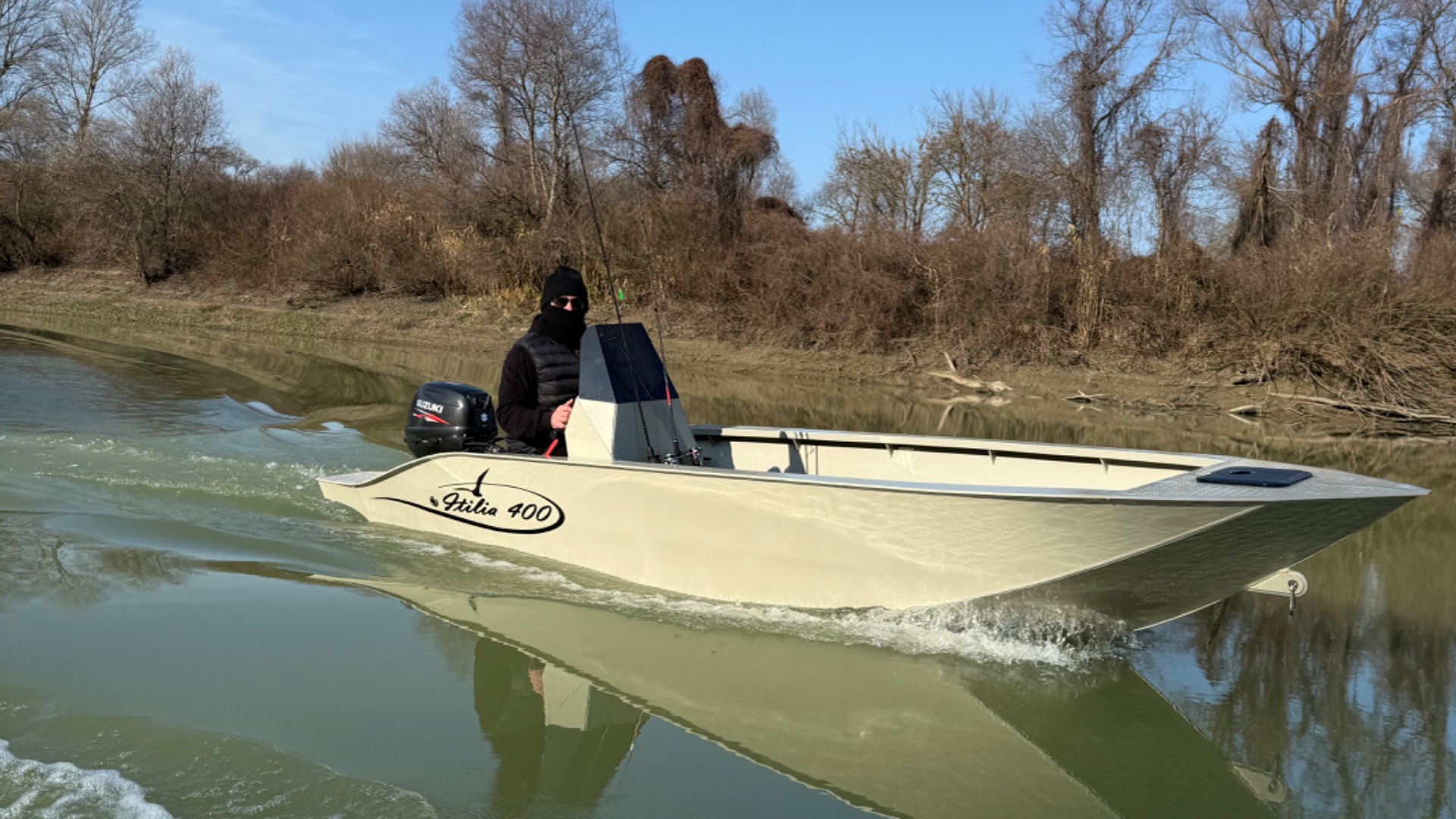 Обзор на ЛОДКУ из ПОЛИПРОПИЛЕНА 8 мм Итилия 400 в румпельном исполнении!