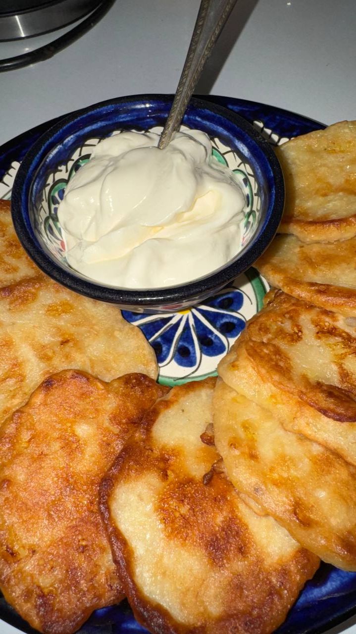 Банановые оладушки.