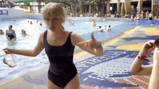 Поездка в Питер на весенних каникулах 2023. Black Star Karting, Аквапарк Питерлэнд, музей Эрарта.