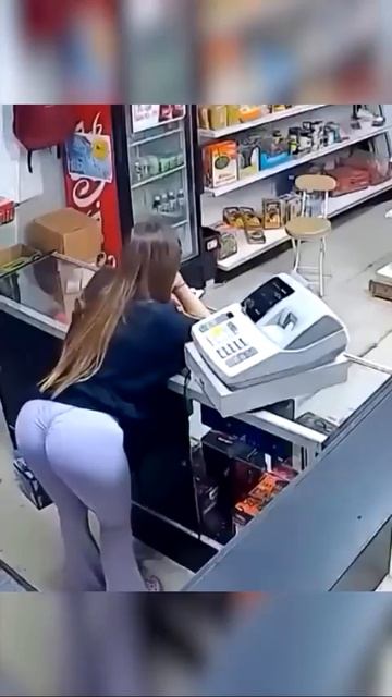 Девушка без комплексов