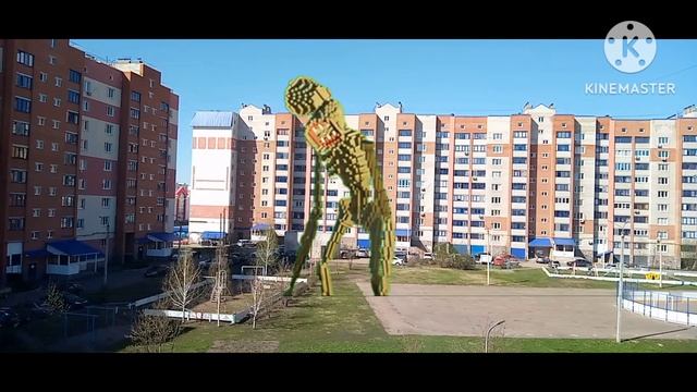 сиреноголовый из маинкрафта. В место звуков сирены 📢 издаёт музыку 🤣