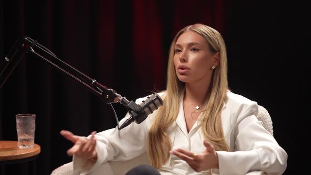 Уверенность по-женски: Как Притянуть Деньги и Сильного Мужчину