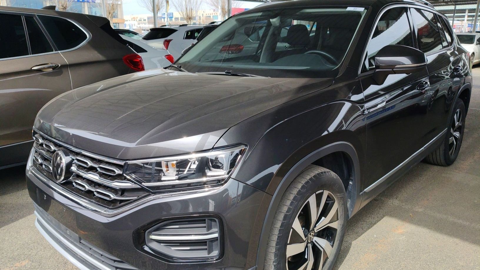 Volkswagen Tayron 2022 1.4T FWD Luxury Intelligent Edition. Китайский осмотр.