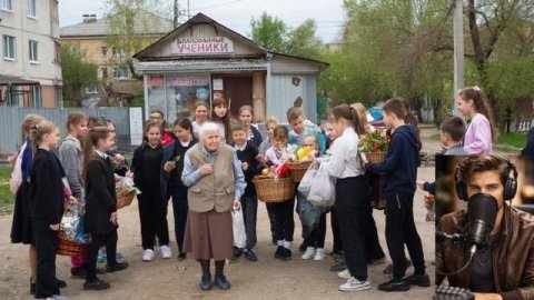 Учительница в 67 лет осталась на улице… Но то, что сделали ученики