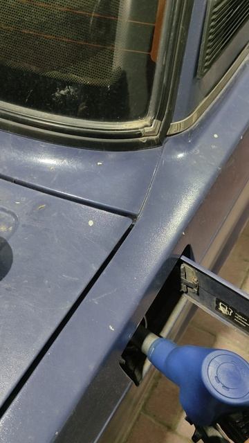 Заправил немного бензина. Волшебники, спасибо за помощь!