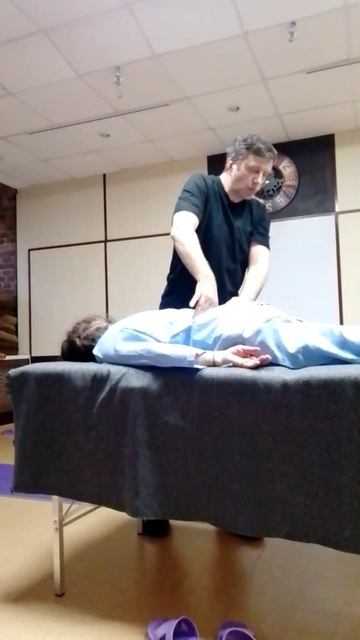 Энергия и информация в интуитивном массаже