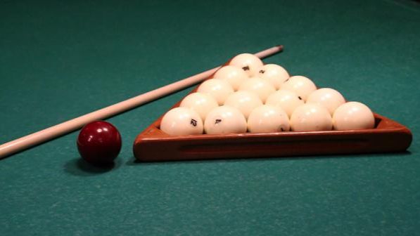 Бильярд.