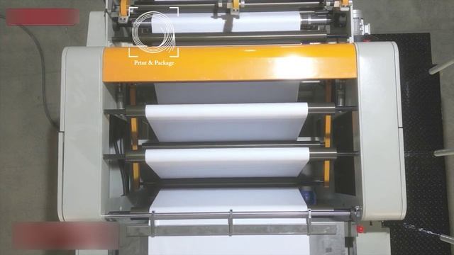 Автоматическая листорезальная машина с приемным устройством