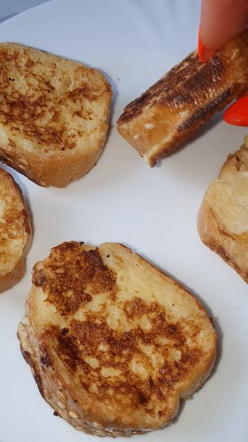 Не сладкие гренки